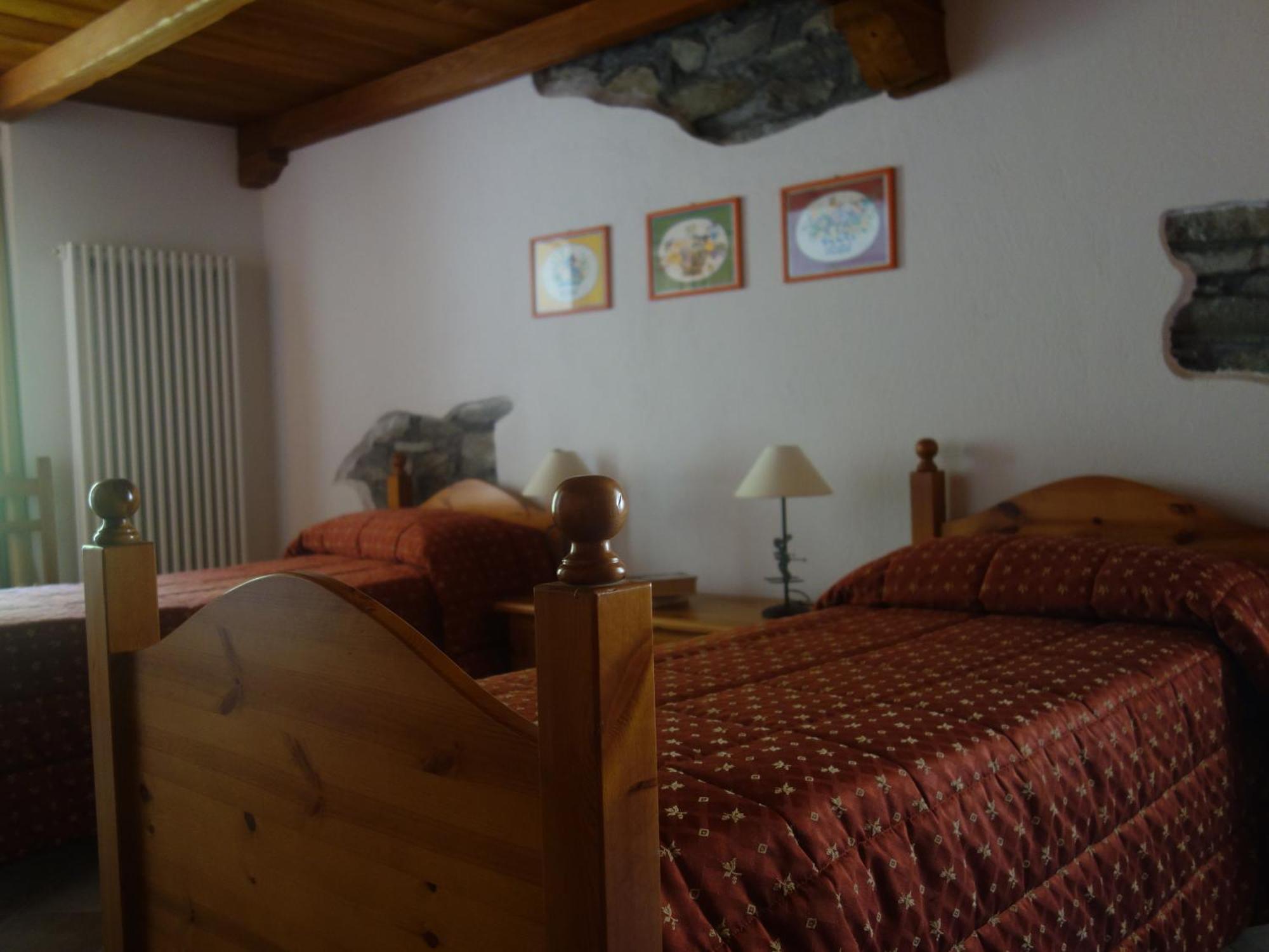 Auberge Lou Creton Di Lui Hostel Pontboset Ngoại thất bức ảnh