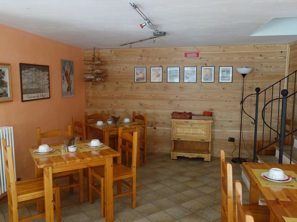 Auberge Lou Creton Di Lui Hostel Pontboset Ngoại thất bức ảnh